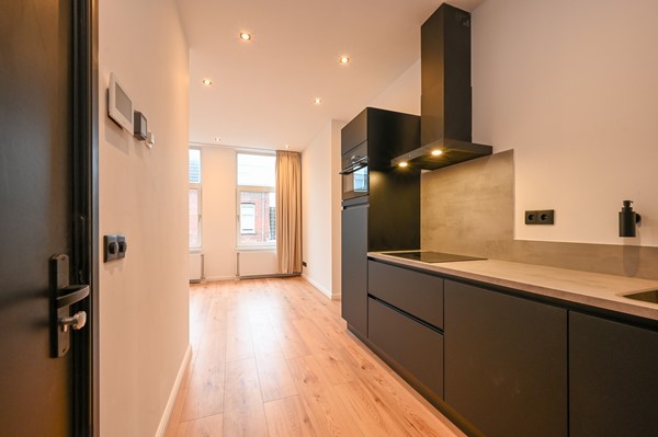 Medium property photo - Van Heusdestraat, 3023 RP Rotterdam